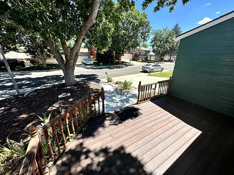 4825 S Pitkin Way — Photo 3
