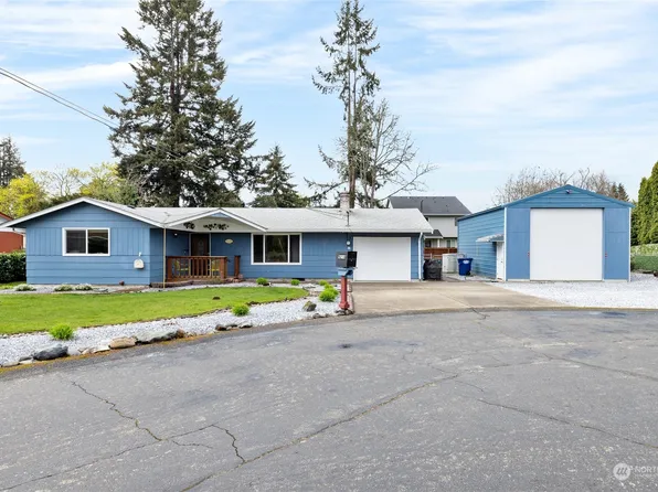 9218 117th Street Ct SW, Lakewood, WA 98498