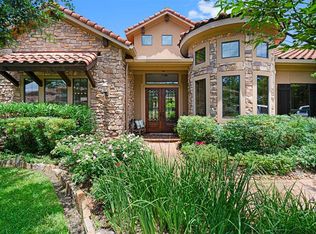 70 Shadow Creek Ridge Dr, Spring, TX 77389