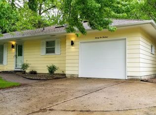 2213 Pine St, Hastings, MN 55033