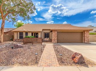 2742 N Rugby Cir, Mesa, AZ 85215