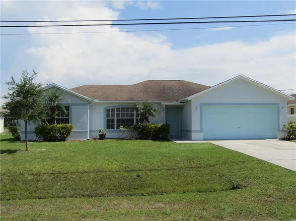 5912 NW Favian Avenue, Port St Lucie, FL 34986