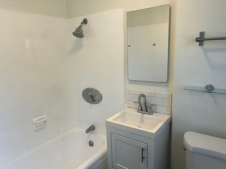 1235-1237 Virginia Ave #1235-A — Photo 10