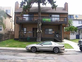 2nd image of 3915 Riviera Dr Unit B