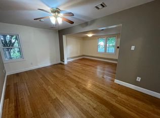 301 Farrant Ter, Teaneck, NJ 07666