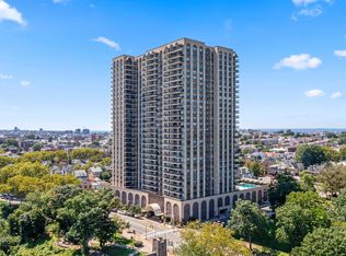7855 Boulevard East APT 27H, North Bergen, NJ 07047