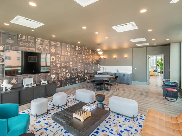 2319 3rd Avenue image 10 of 15