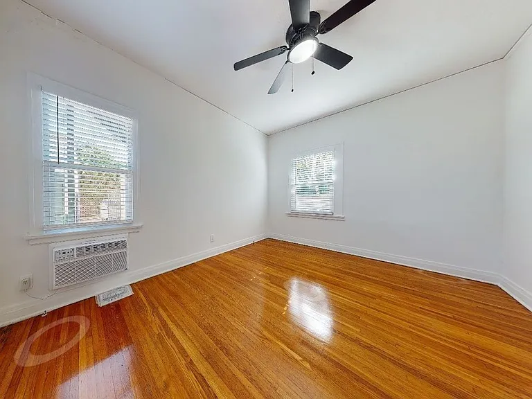 1002 N Sweetzer Ave — Photo 7