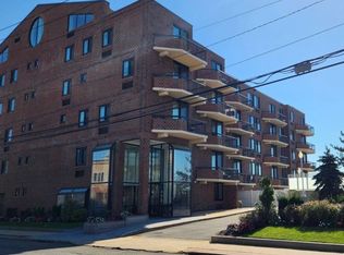 730 W Broadway, Long Beach, NY 11561