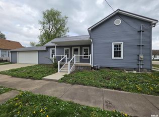 435 N Avenue B #B, Canton, IL 61520