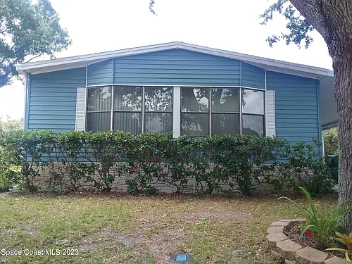 1609 Ridge Dr Photo 1