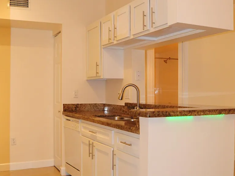 11685 W Atlantic Blvd #923 — Photo 6