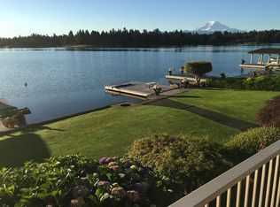 19819 36th St E, Lake Tapps, WA 98391