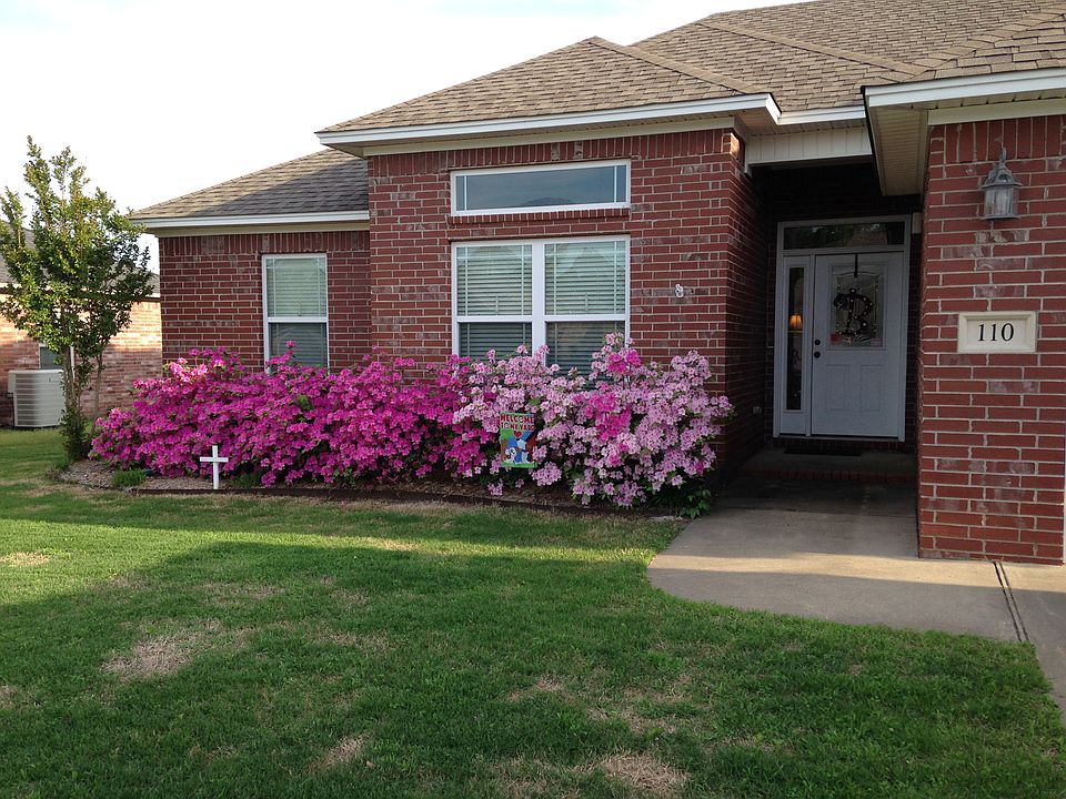 1st image of 110 Ashford Dr
