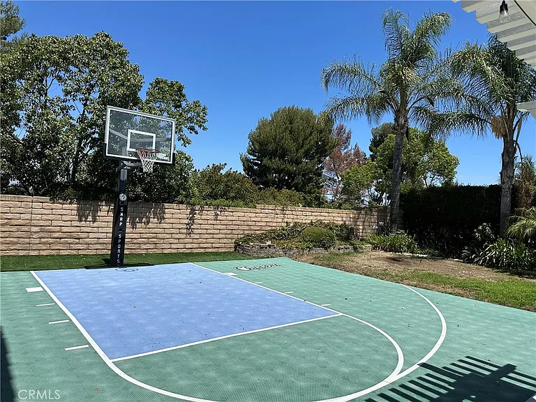 1700 Bronzewood Ct — Photo 33
