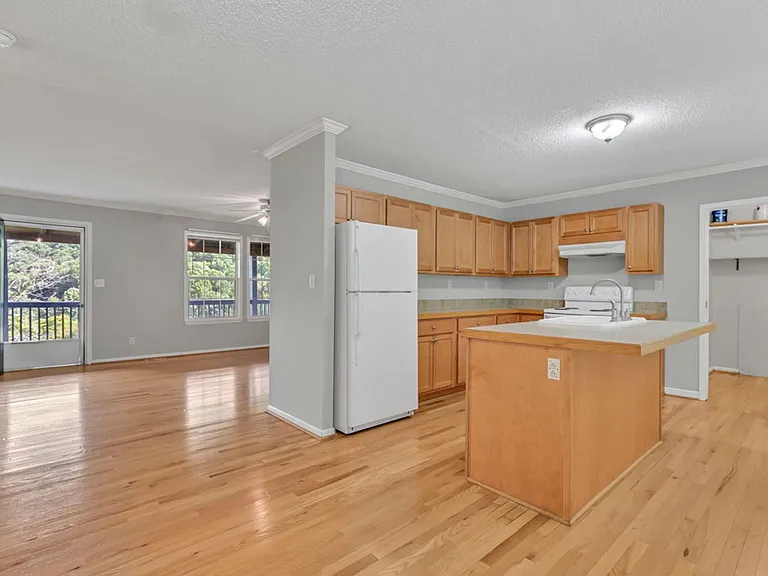 1386 Buck Mountain Rd — Photo 12