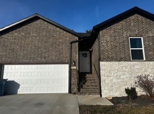 1413-1415 S Atlas Ct, Ozark, MO 65721