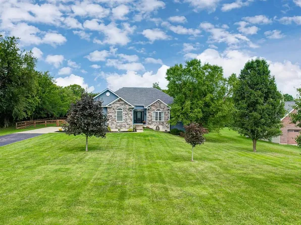 2502 Katie Dr, Lebanon, OH 45036