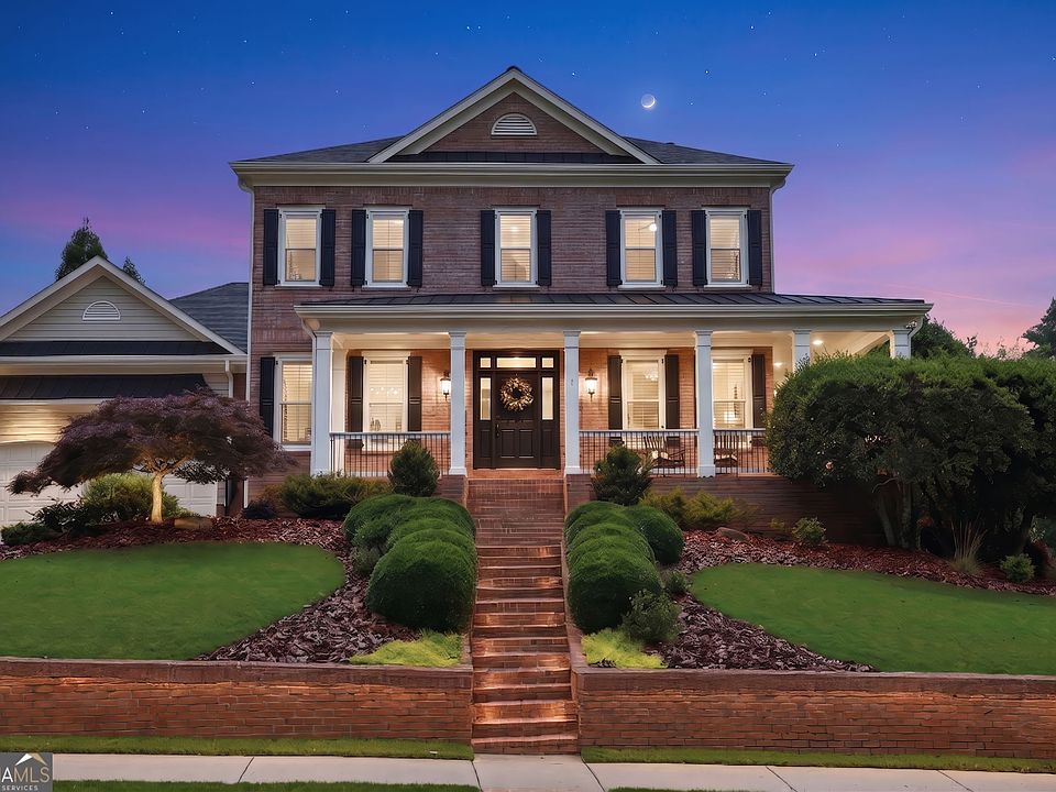 1st image of 1072 Moores Walk Ln
