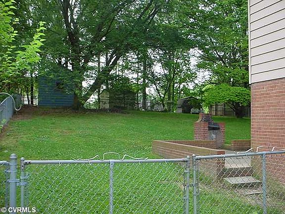 2nd image of 2617 Susten Ln