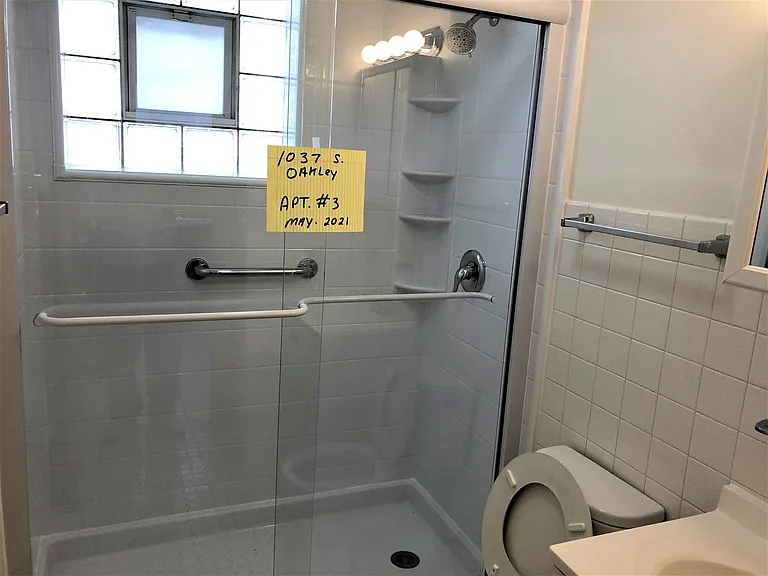 1037 S Oakley Blvd — Photo 12