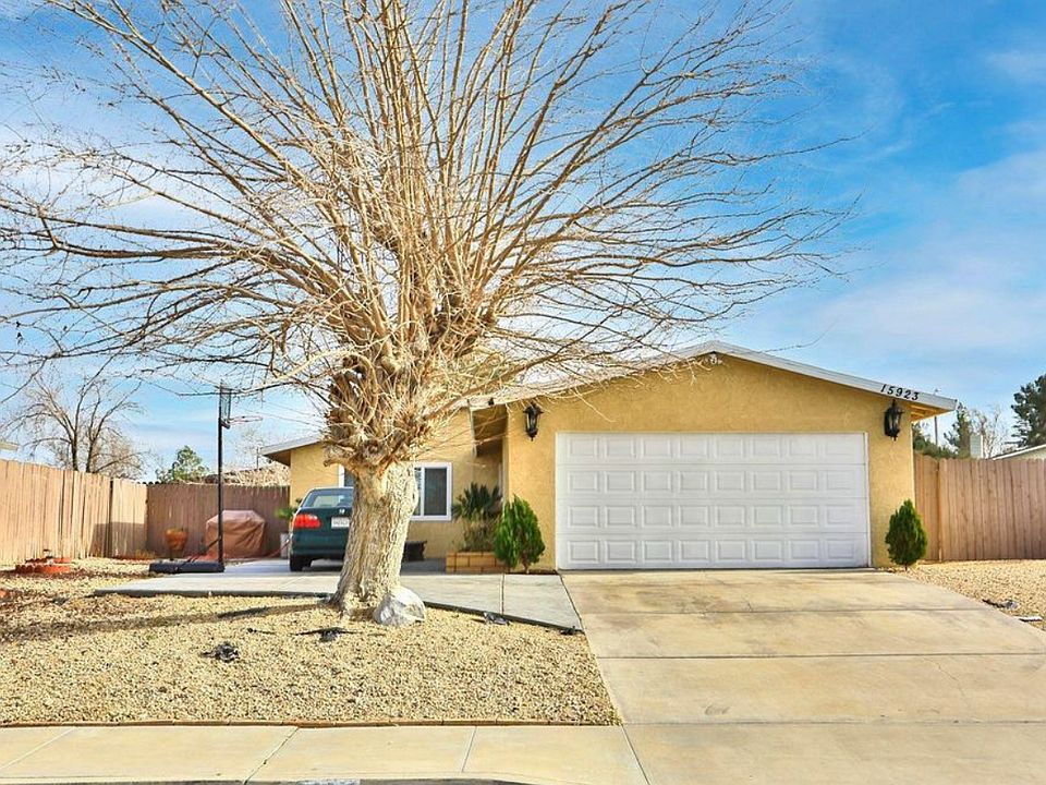 1st image of 15923 La Verida Dr