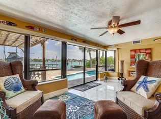 8475 Blind Pass Dr, Treasure Island, FL 33706