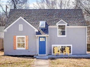 527 NE 44th St, Kansas City, MO 64116