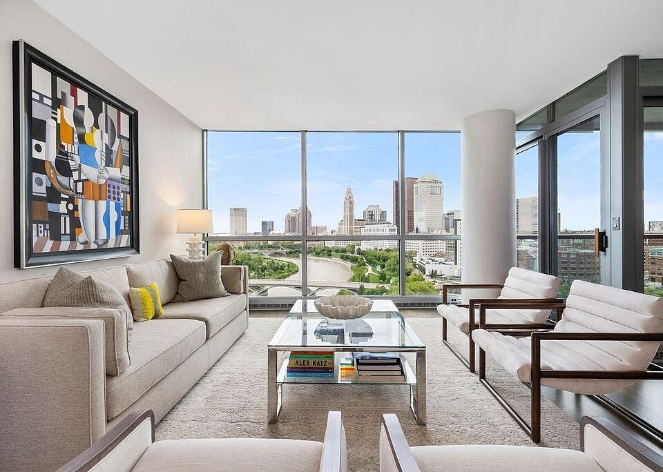1st image of 1 Miranova Pl APT 1605