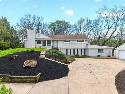 1700 Village Rd, Glenshaw, PA, 15116