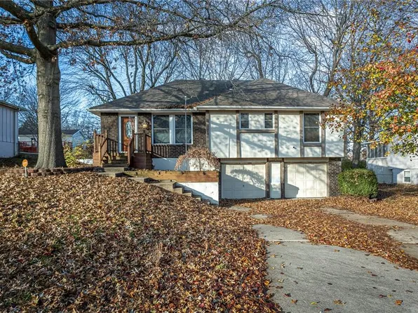 8920 N Walnut St, Kansas City, MO 64155
