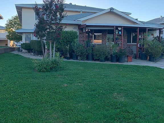 4th image of 3643 Park Dr APT 3