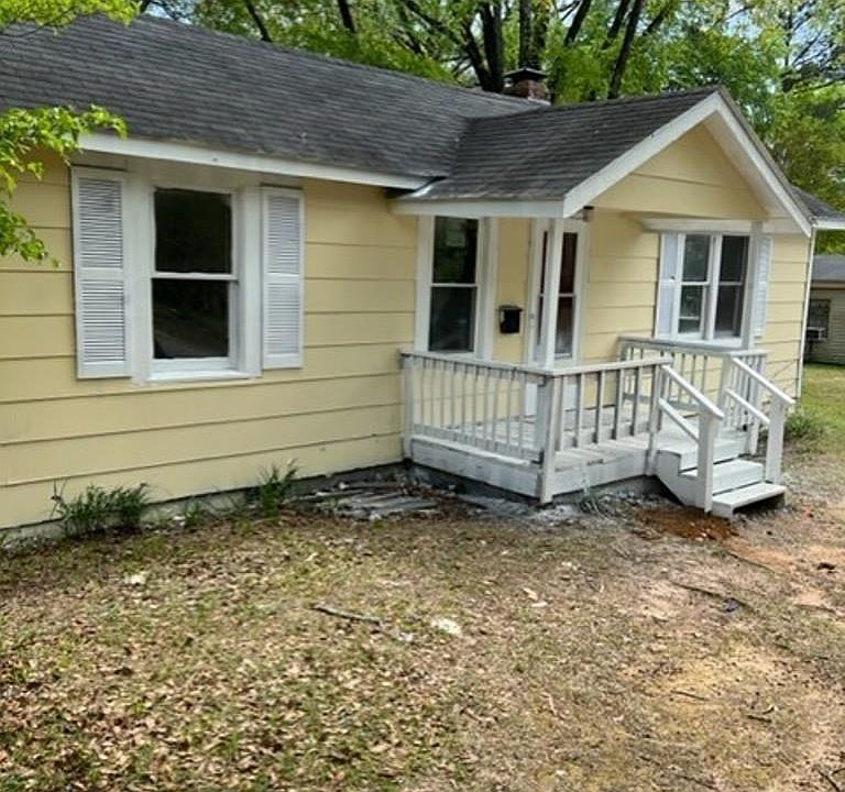 1612 North St, Fayetteville, NC 28301 MLS 2443062 Zillow