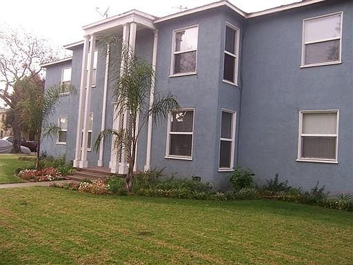 2nd image of 555 E San Antonio Dr APT 01