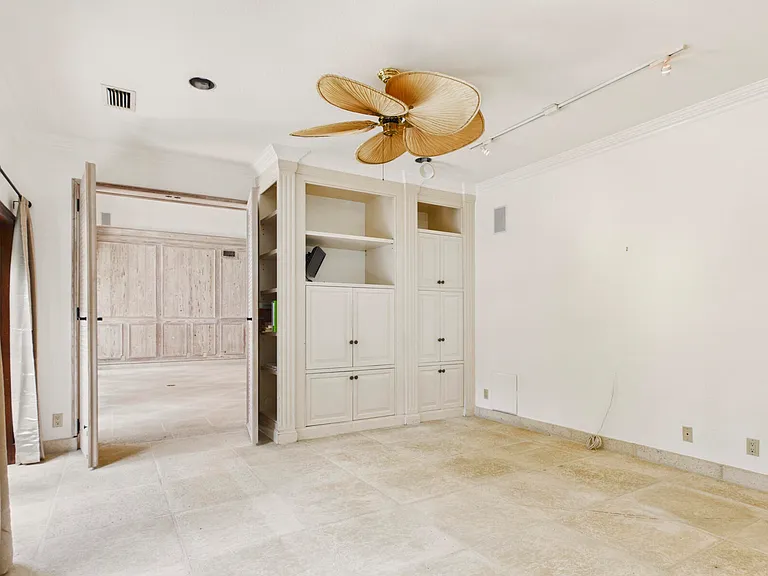 107 Flagler Promenade S — Photo 14