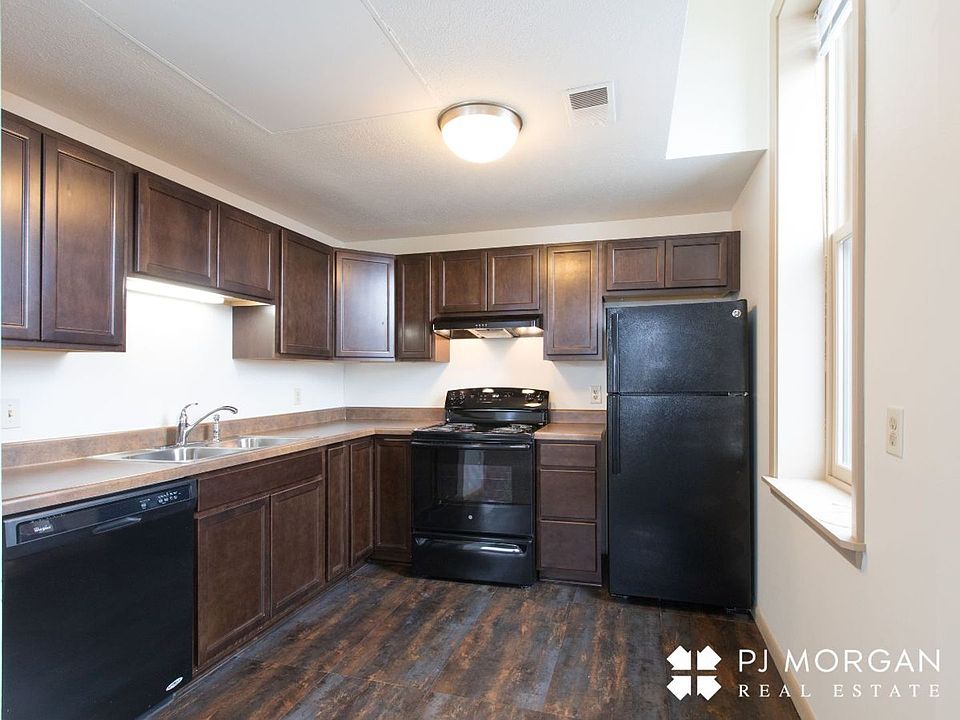 The Prague 1402 1/2 S 13th St Omaha NE Zillow