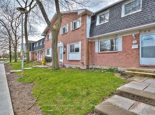 185 Denistoun St #36, Welland, ON L3C 6J6