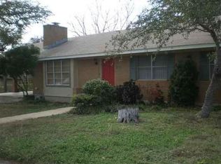 1502 Oak St, Burnet, TX 78611