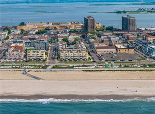 184 Beach 101st St #2B, Far Rockaway, NY 11694