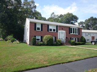 6 Cedarcrest Ter, West Roxbury, MA 02132
