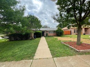 7020 Greenlee St, Fort Worth, TX 76112