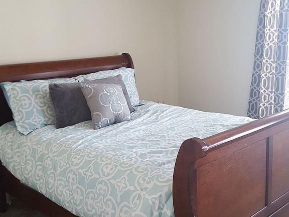 "Guest" master bedroom