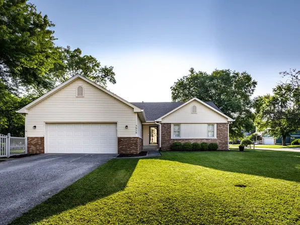 7515 Davis Ln, Indianapolis, IN 46236