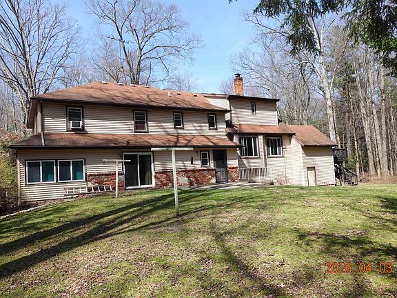 5th image of 3780 Abbottsford Rd