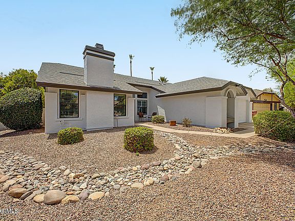 3rd image of 10768 N 109TH Street