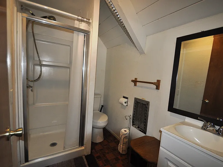 20415 Pine Mountain Dr — Photo 32