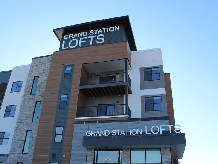 Grand Station Lofts — Photo 8