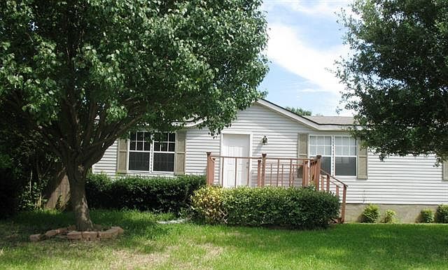 1st image of 1346 Honeysuckle Dr