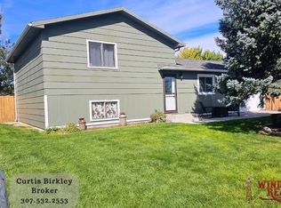 1718 E J St, Torrington, WY 82240