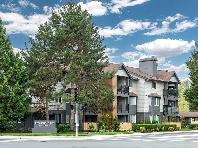 Redmond Place Apartments — Photo 30